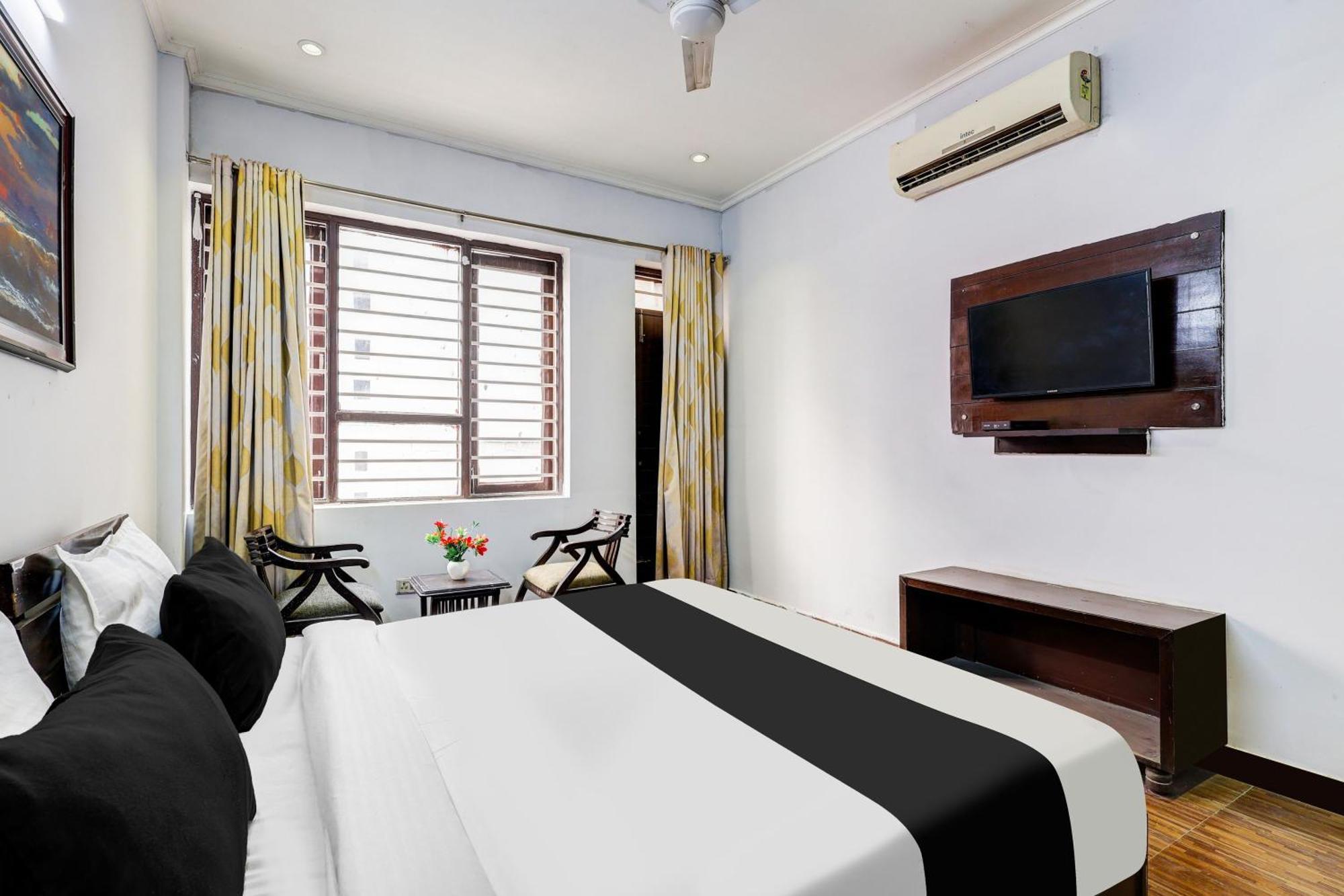 Super Townhouse Sector 38 Gurgaon Near Medanta Hotel Ngoại thất bức ảnh